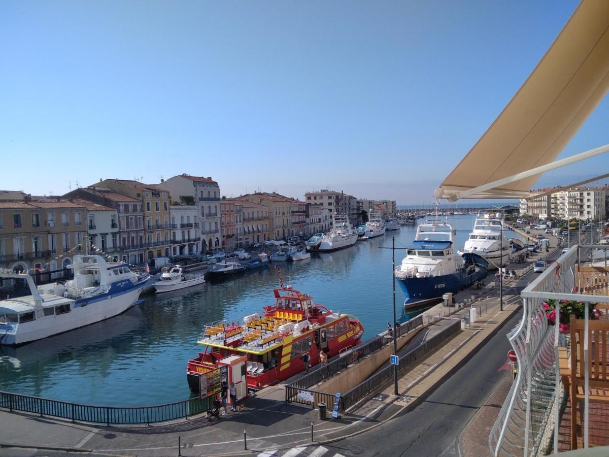 Grand T2 Au Coeur De Ville Avec Vue Sur Quais Et Mer Sete Bagian luar foto